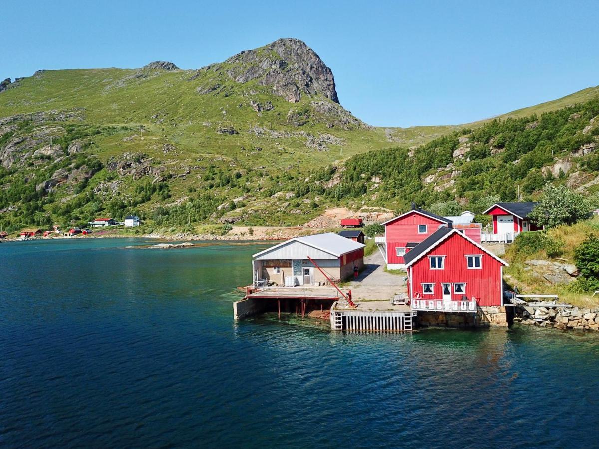 Lofoten Troll View Bostad ภายนอก รูปภาพ